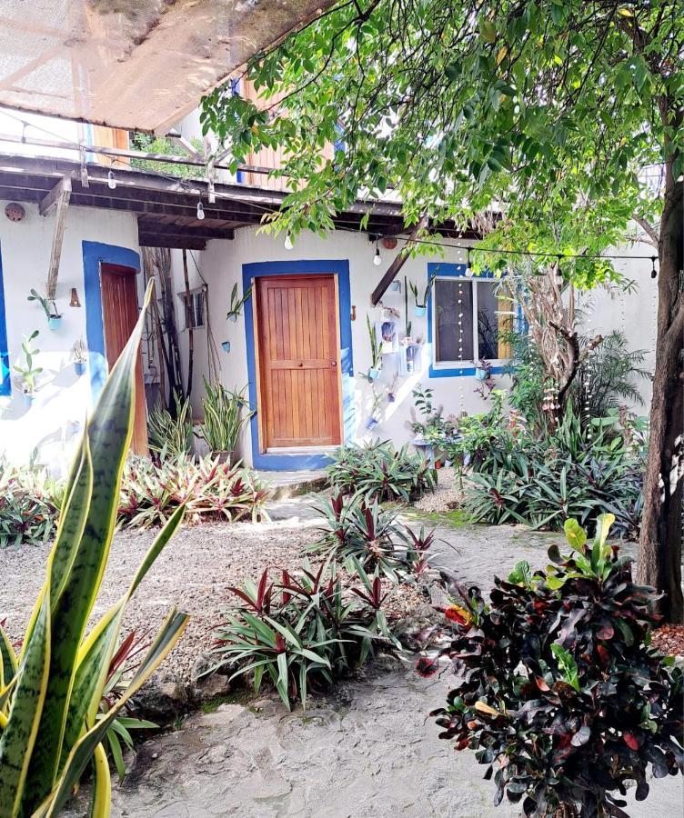 Hostal Jardin Махахуал Екстериор снимка